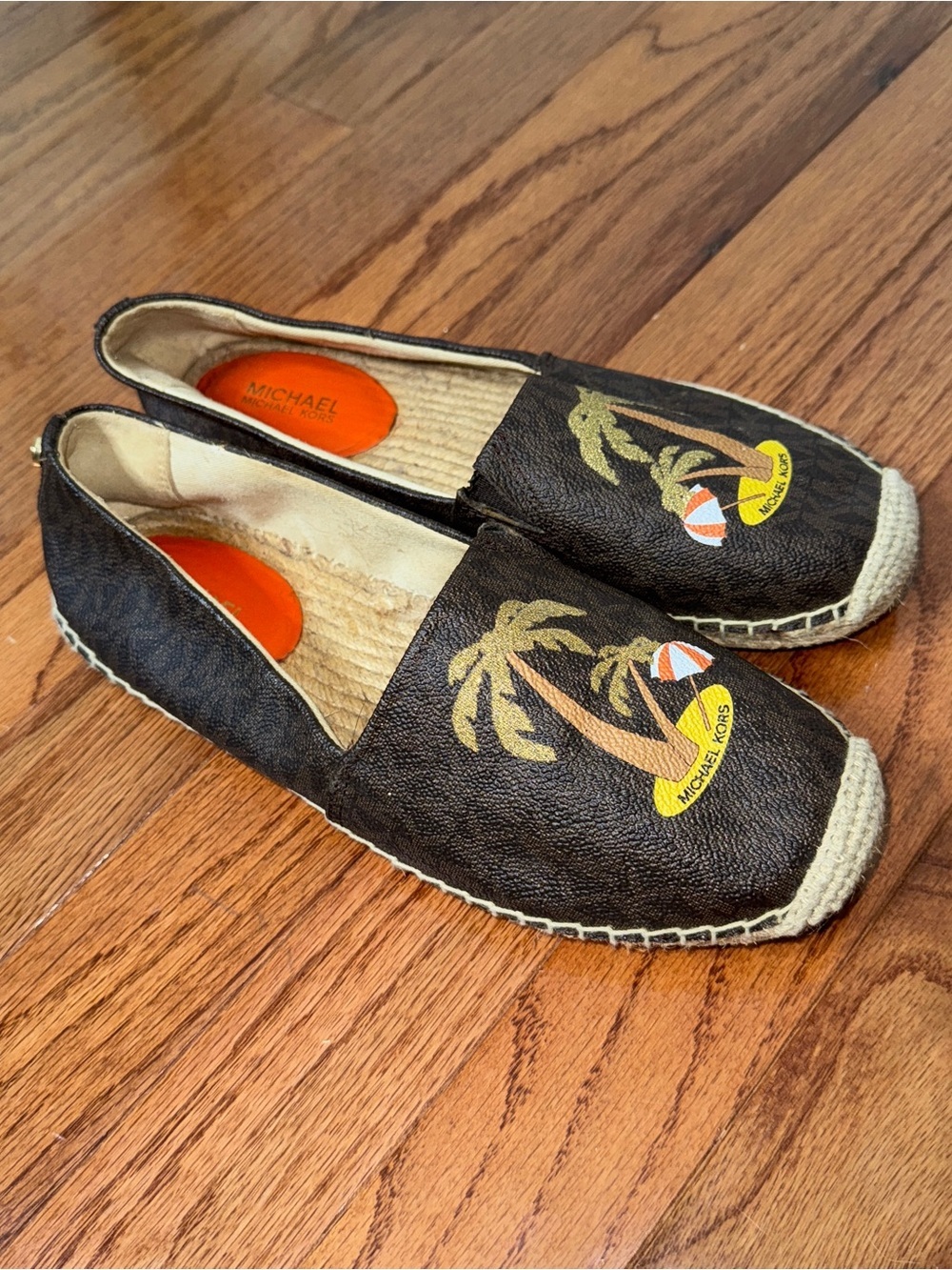 Michael Kors Palm Tree Logo Embossed Espadrille Loafer Brown Size 7